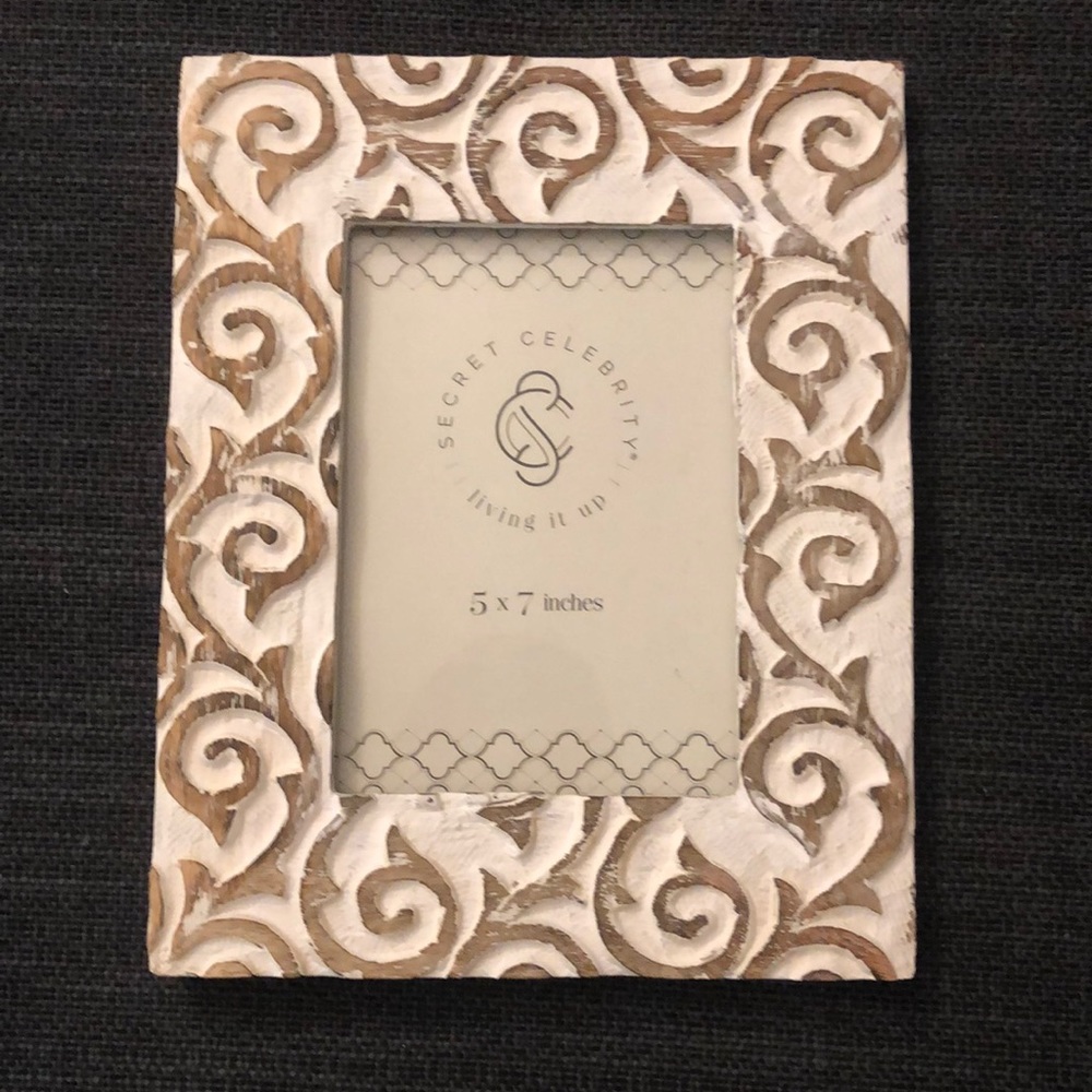 Two frames - Picture 3 of 3